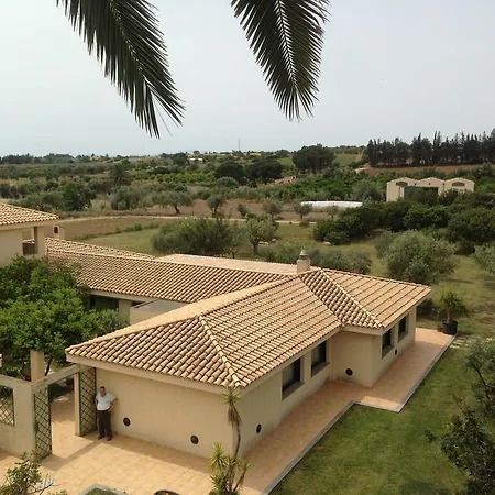 Farm stay Agriturismo Sarita Flumini di Quartu